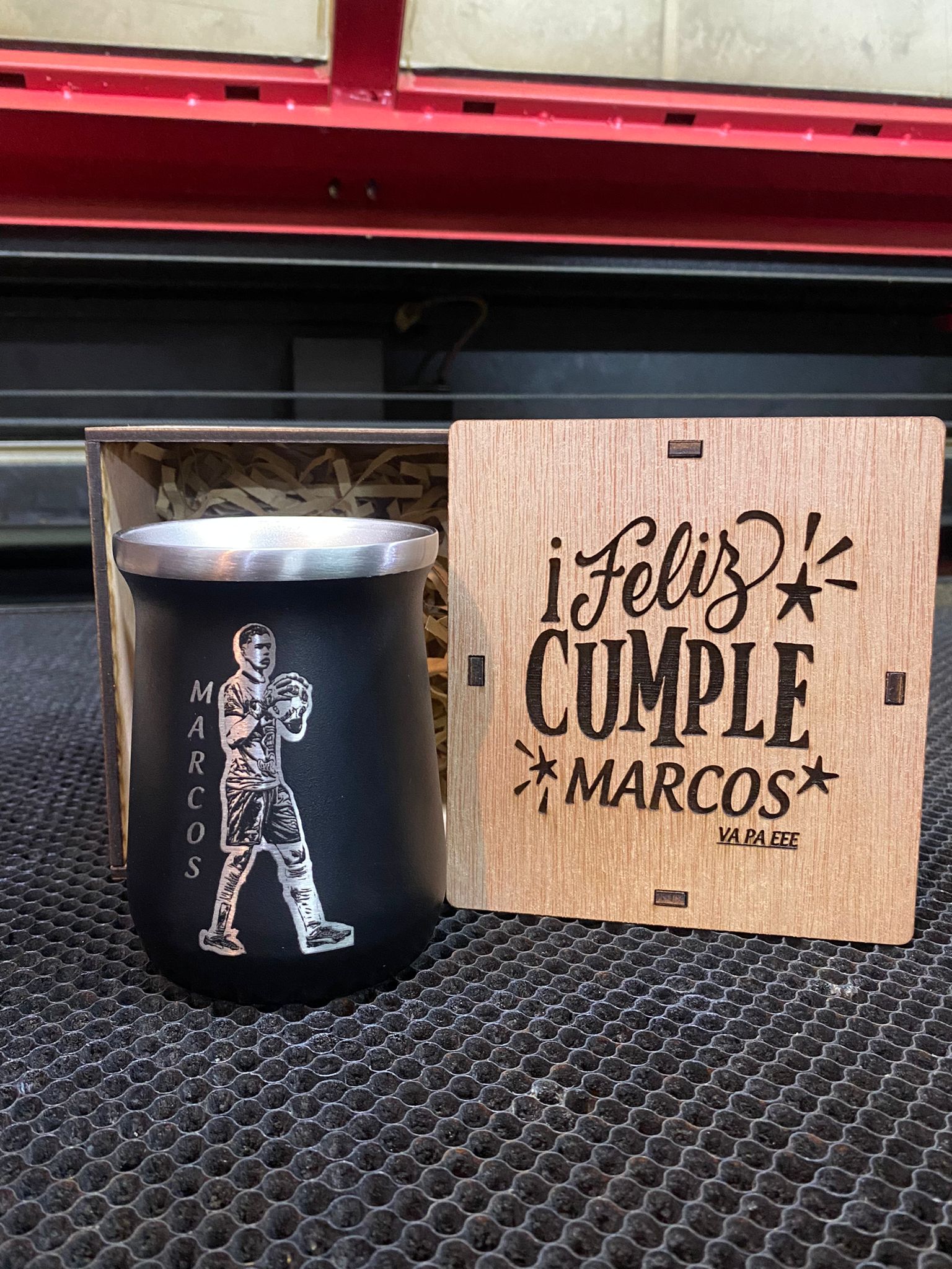 Mate emperador con caja en MDF grabada! - Imprenta Bascans - Impresión de Calidad a Medida desde 1952