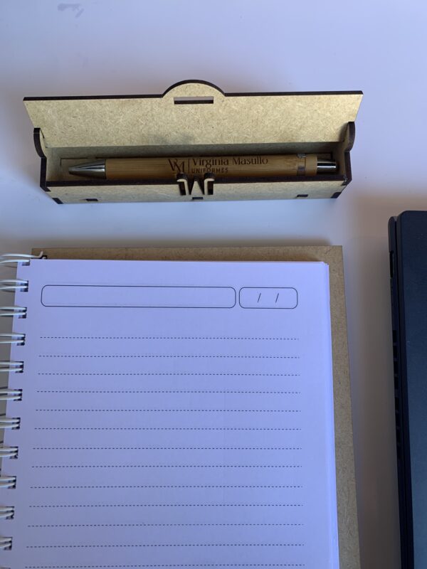 Lapicera con estuche 1 Lapicera con estuche